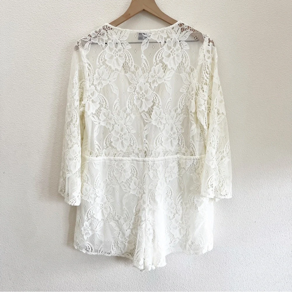 Show Me Your Mumu Lace Roxy Romper Size Large - Picture 5 of 8